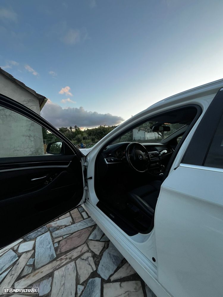BMW 520 d Auto - 10
