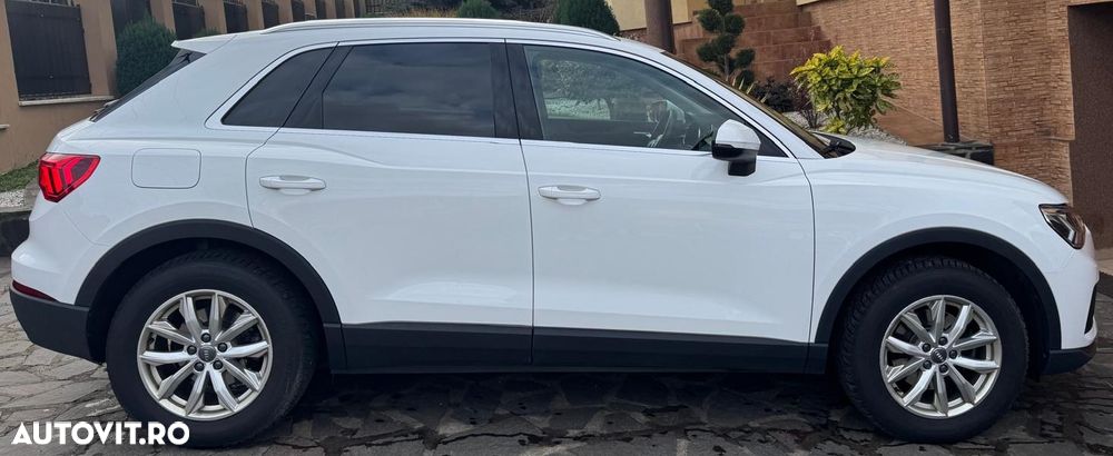 Audi Q3 35 TDI quattro S tronic - 3