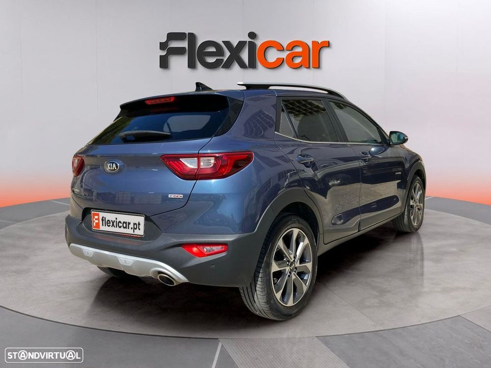 Kia Stonic - 8
