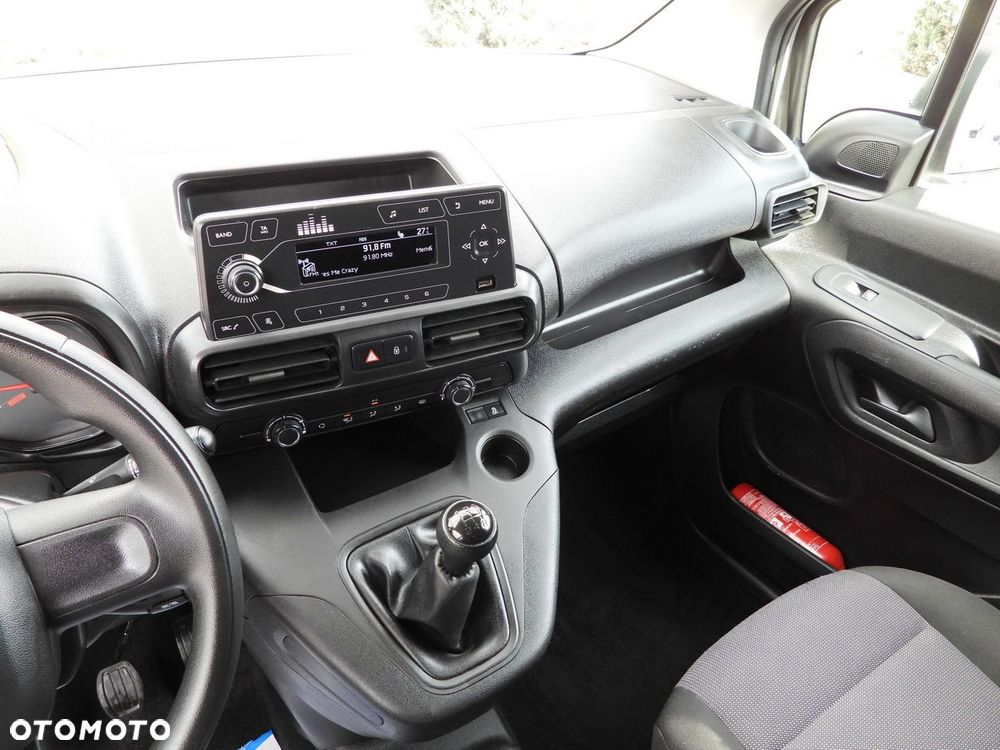 Toyota PROACE CITY  FURGON CHŁODNIA  -15*C ZASILANIE 230V TEMPOMAT KLIMATYZACJA  100KM - 32