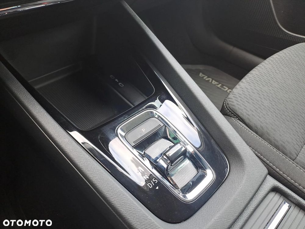 Skoda Octavia 1.5 TSI e-Tec Style DSG - 18