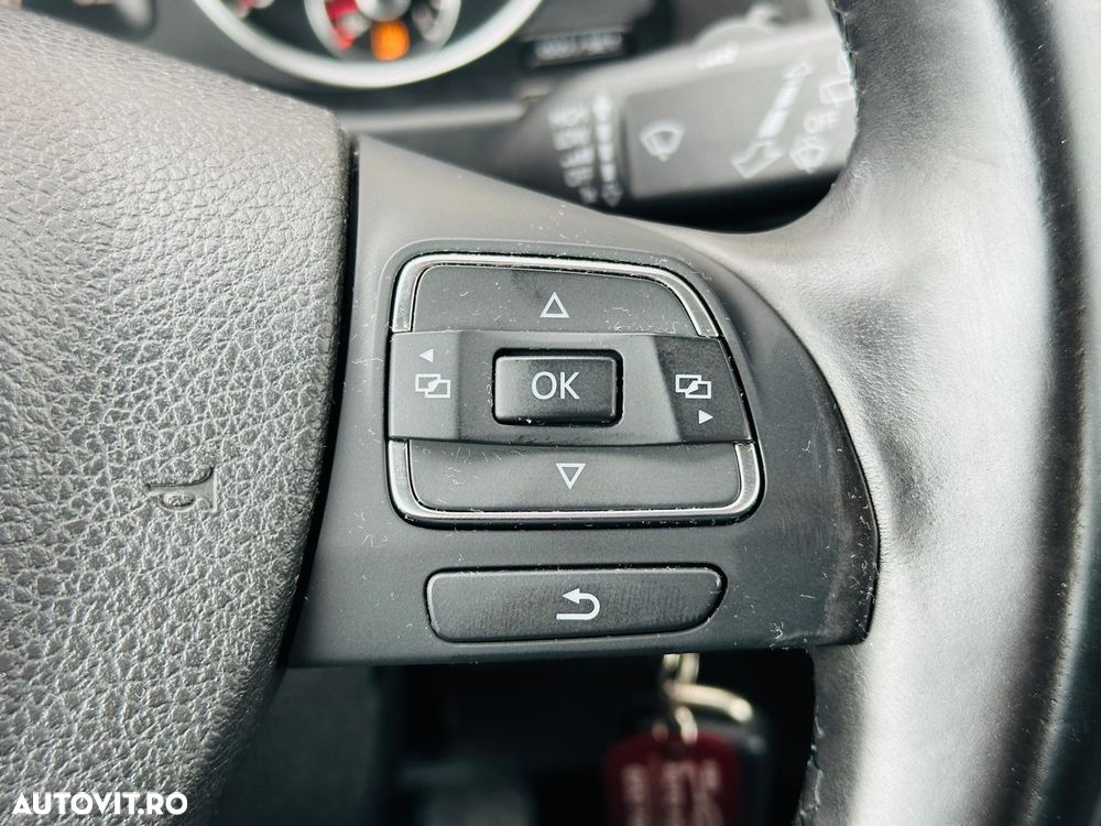 Volkswagen Tiguan 2.0 TDI DPF BlueMotion Technology Trend & Fun - 23