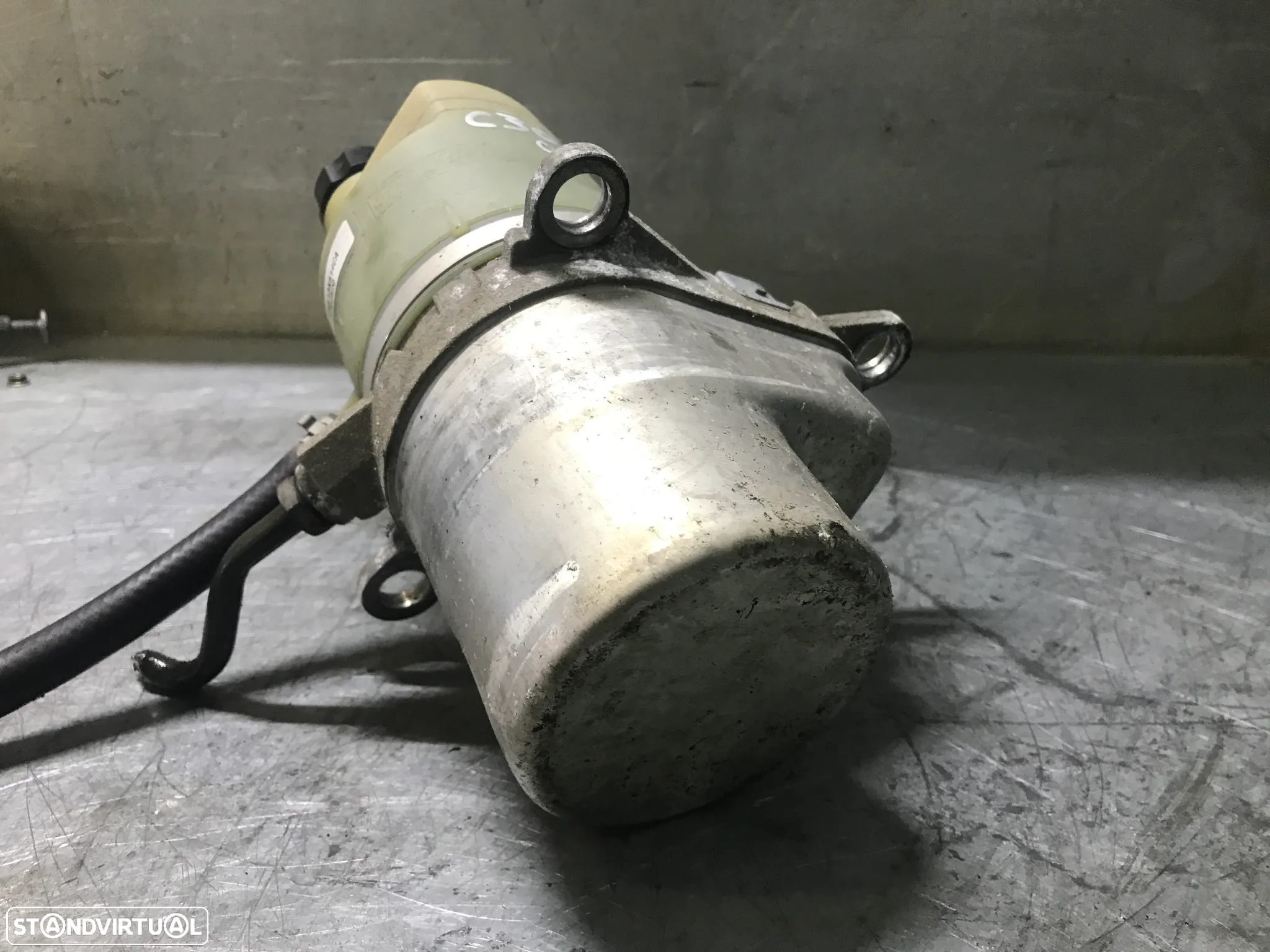 BOMBA DE DIRECÇÃO / DIREÇÃO ASSISTIDA VOLVO C30 V50 S40 5N513K514CA 31202520 - 3