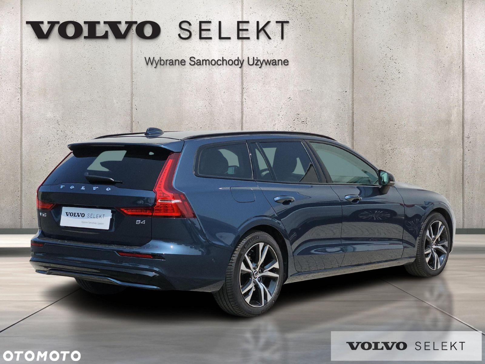 Volvo V60 B4 B Plus Dark - 8
