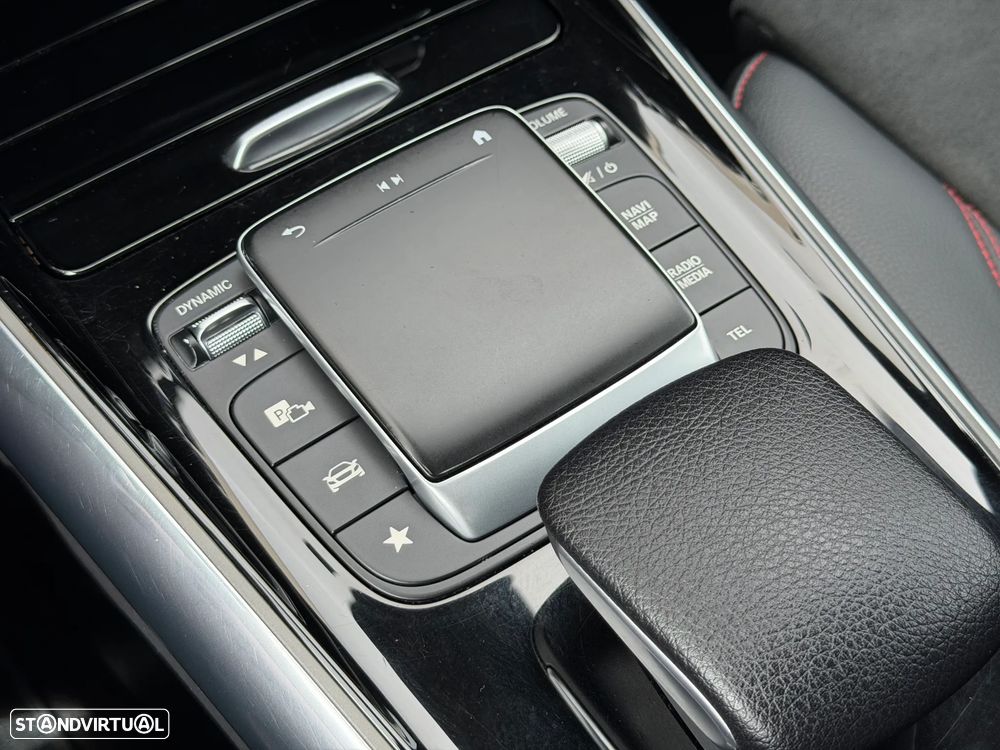 Mercedes-Benz GLA 250 e 8G-DCT AMG Line - 30