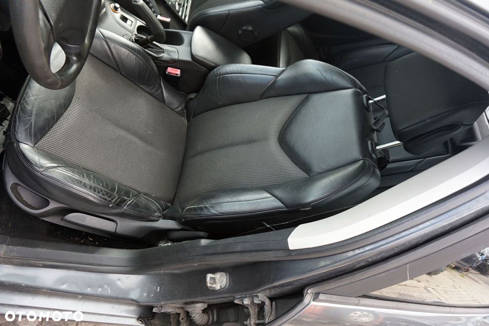 FOTELE FOTEL PRZEDNI LEWY PRAWY KANAPA WNĘTRZE 308 I T7 5D HB PÓŁSKÓRA PEUGEOT 2007-2011 - 1