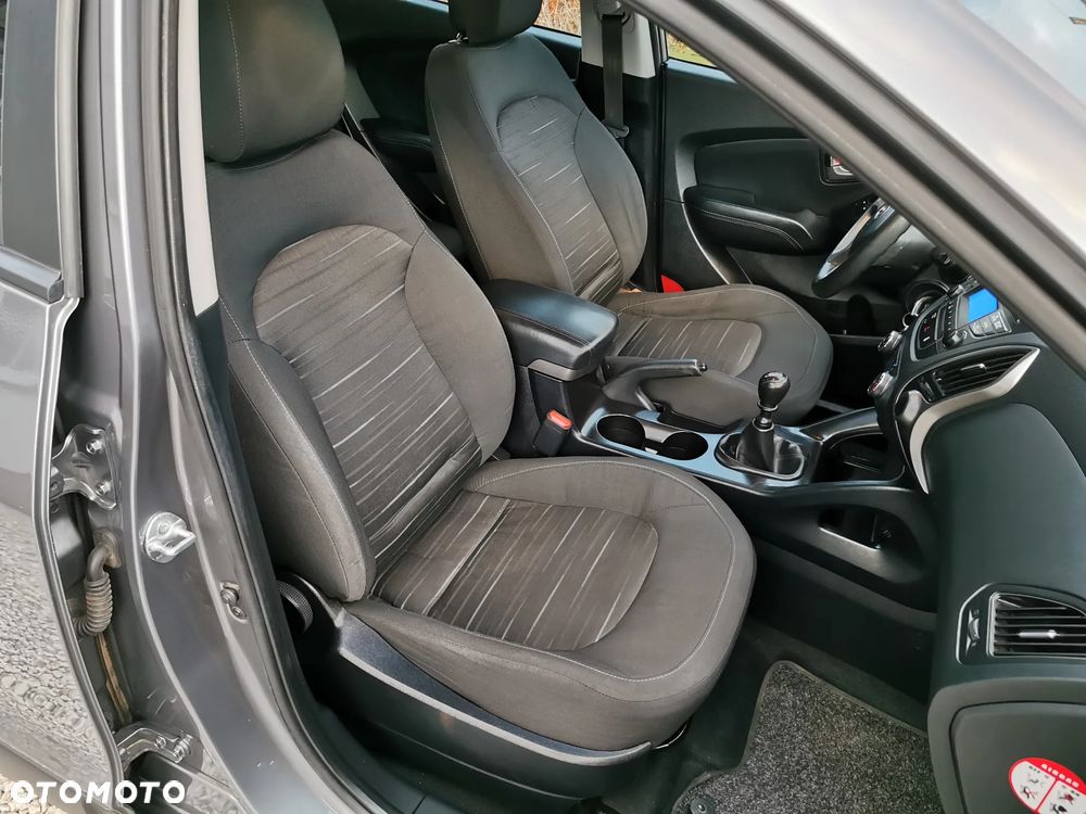 Hyundai ix35 1.6 GDI Comfort 2WD - 11