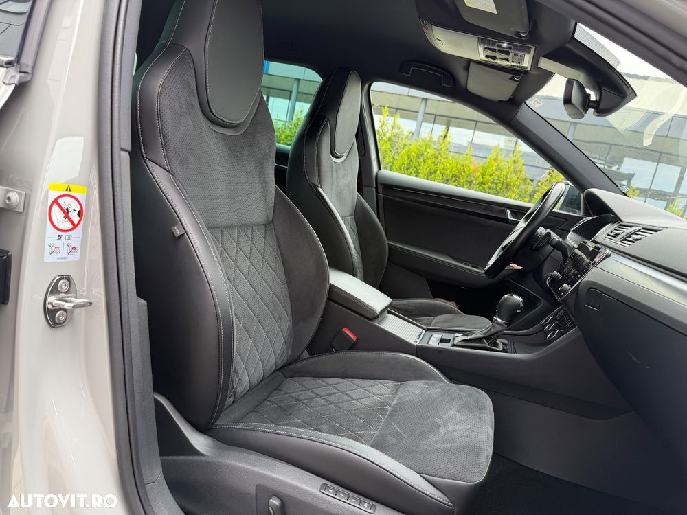 Skoda Superb 2.0 TDI DSG Sportline - 16