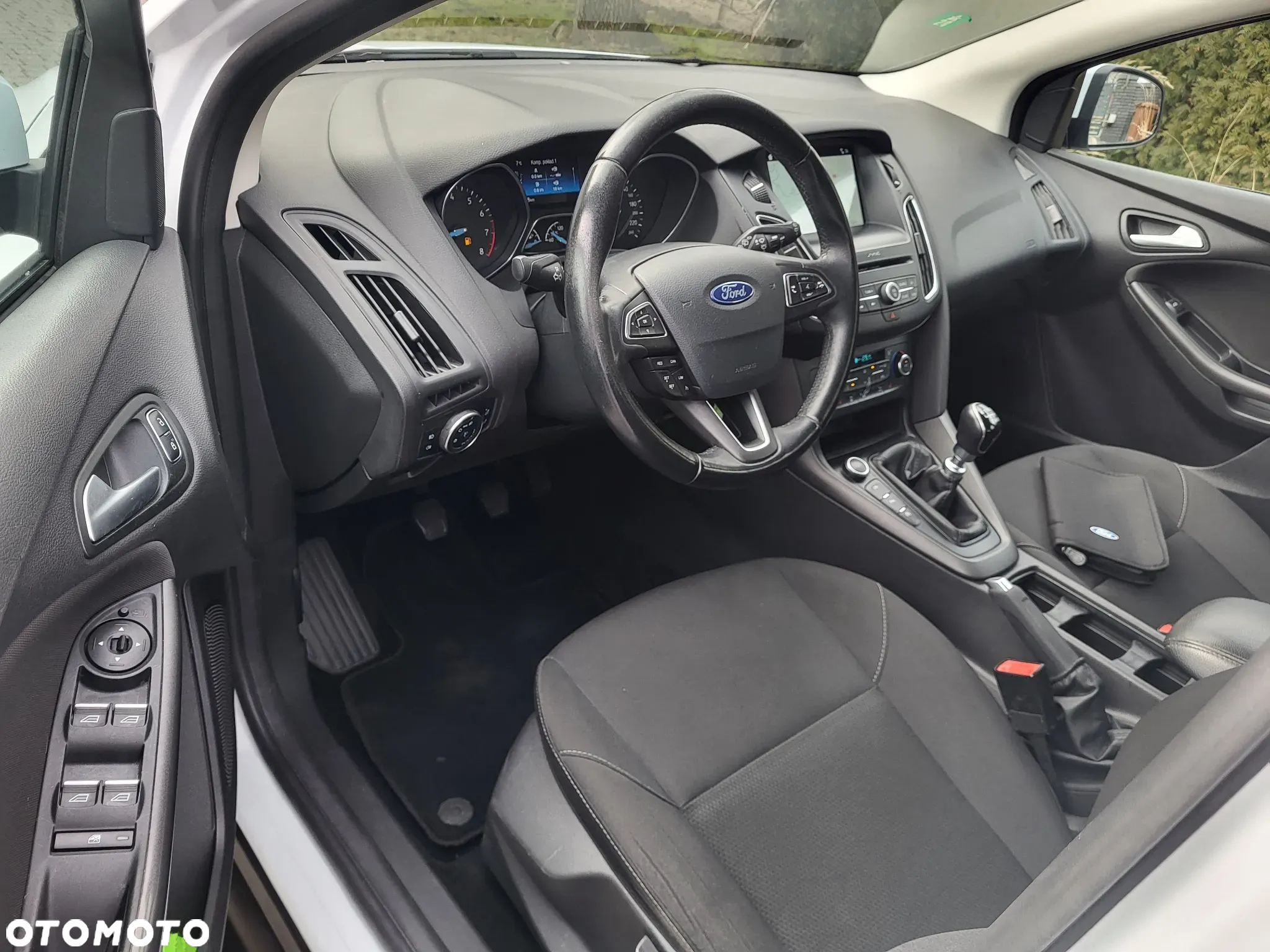 Ford Focus 1.0 EcoBoost Titanium ASS - 25
