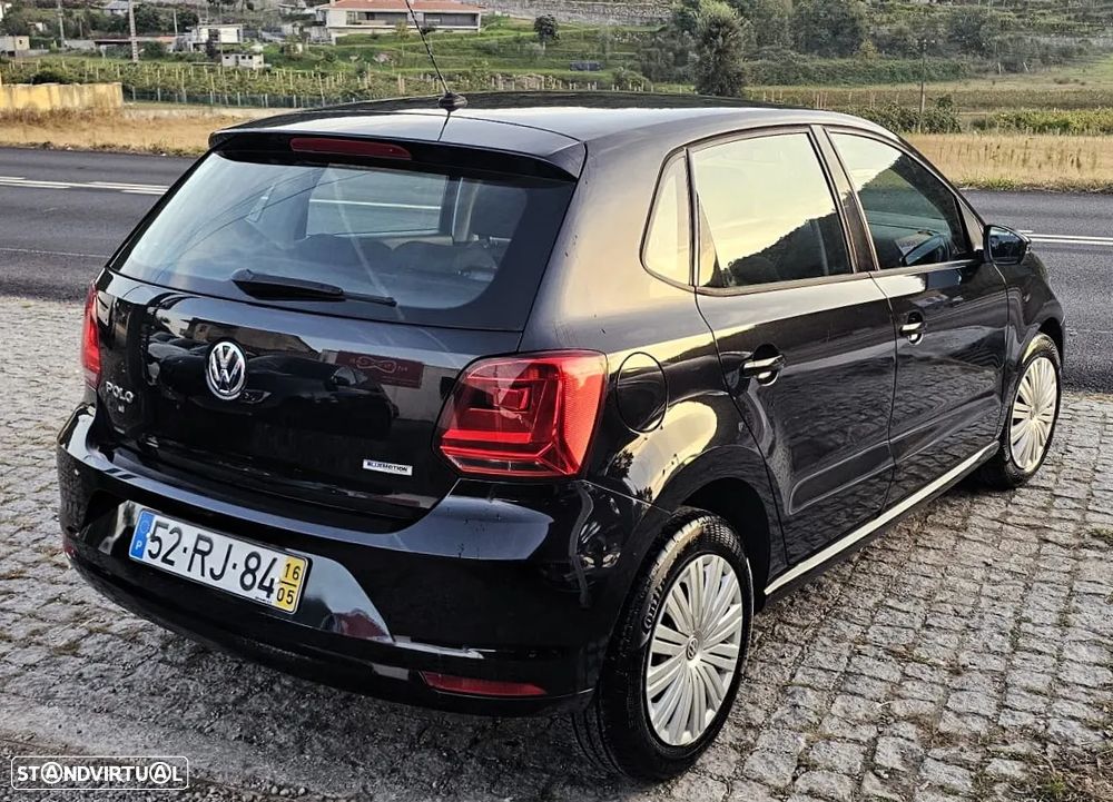 VW Polo 1.0 Confortline - 2