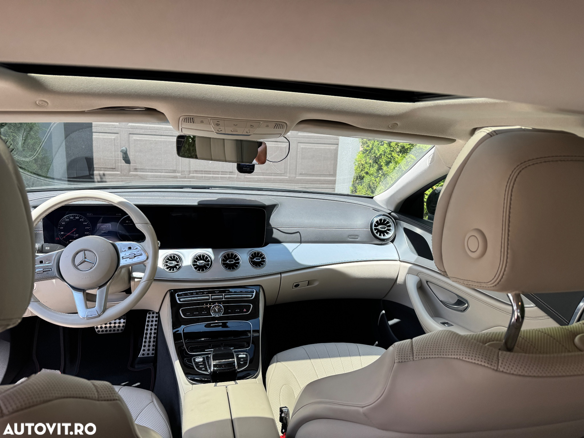 Mercedes-Benz CLS 400 d 4Matic 9G-TRONIC AMG Line - 25