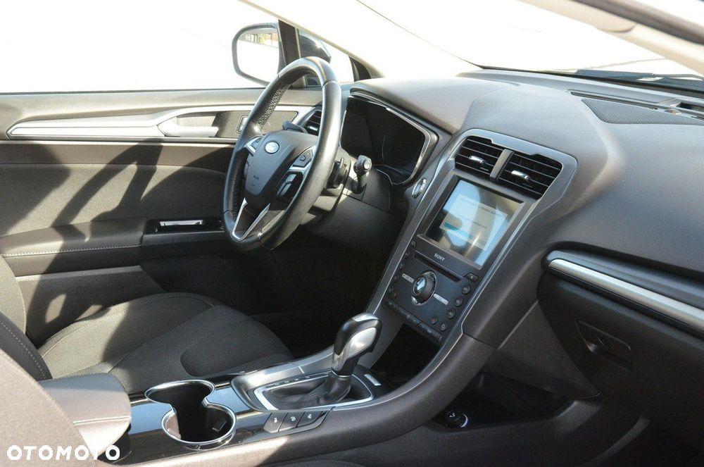 Ford Mondeo - 19