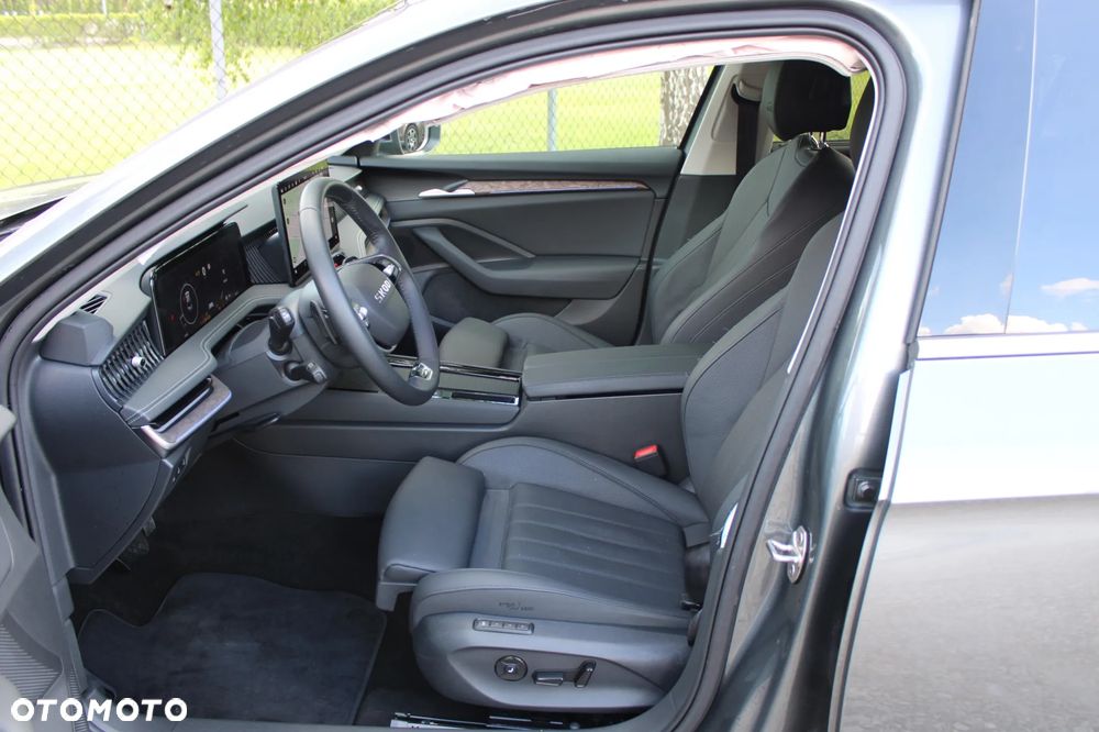 Skoda Superb 2.0 TSI 4x4 L&K DSG - 14
