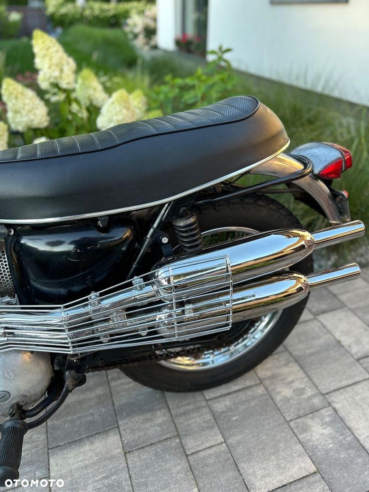 Triumph Trophy - 5