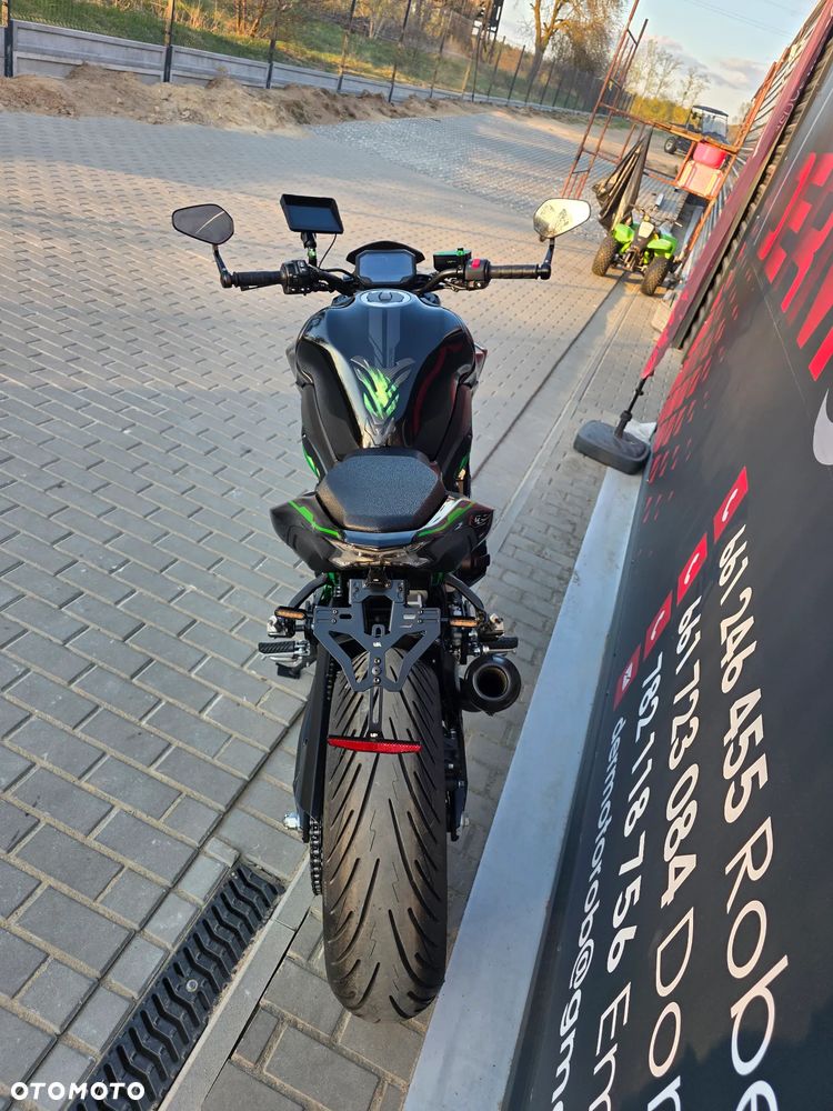 Kawasaki Z 900 - 26