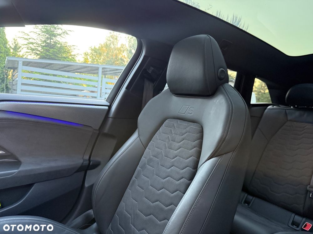 Audi A6 Avant e-tron - 21