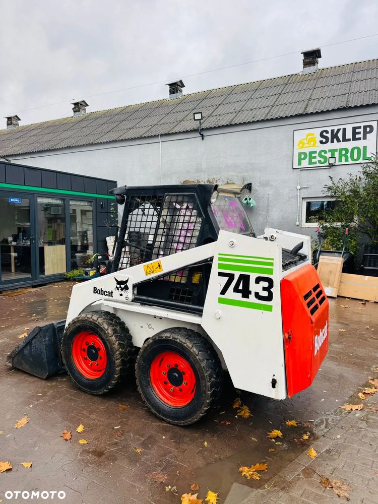 Bobcat 743 - 9