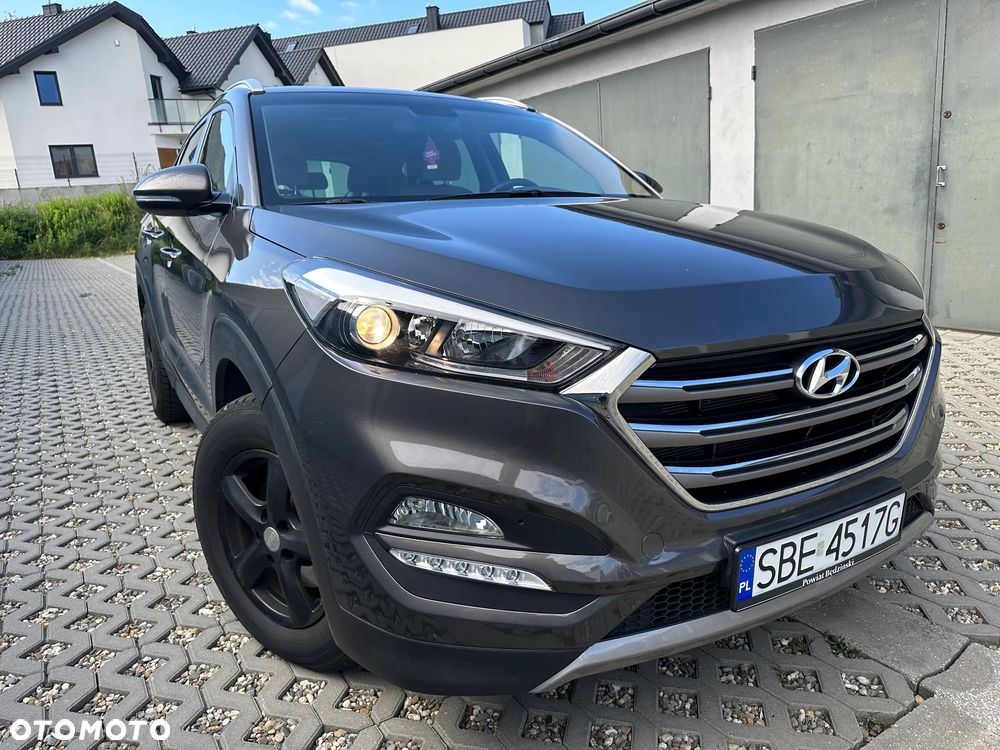 Hyundai Tucson 2.0 CRDi 4WD Automatik Style - 1
