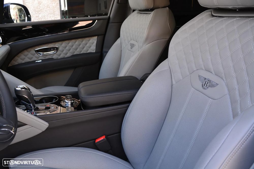 Bentley Bentayga Hybrid - 45