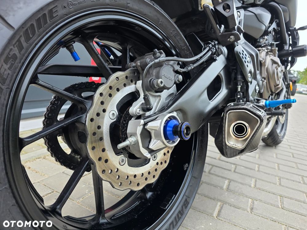 Yamaha MT - 21