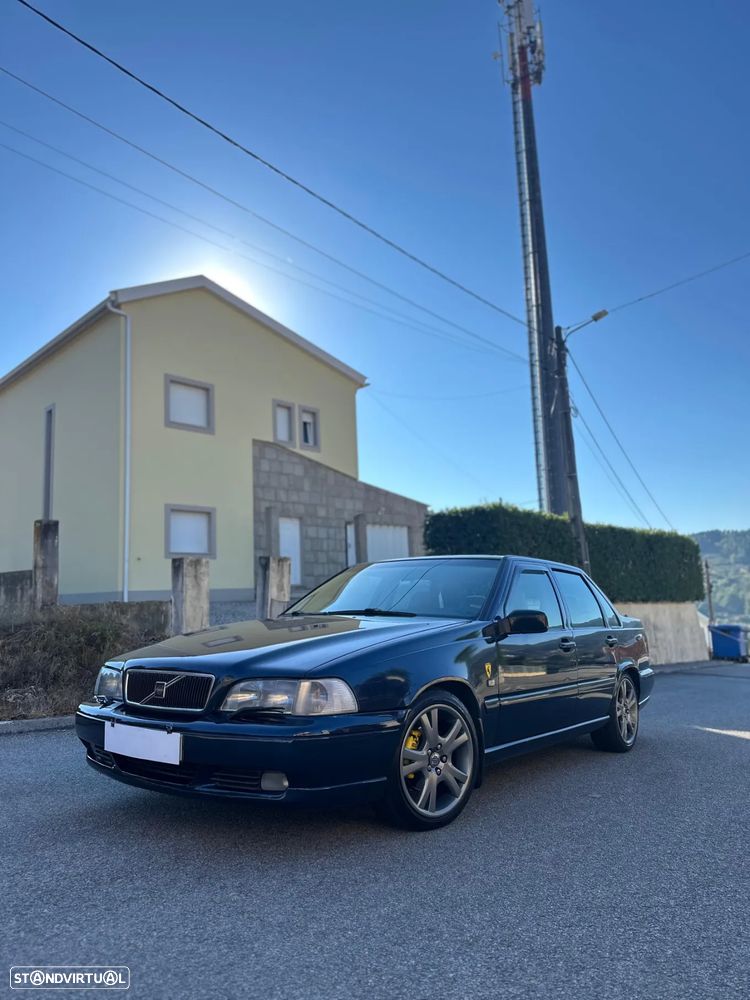 Volvo S70 GLT - 1