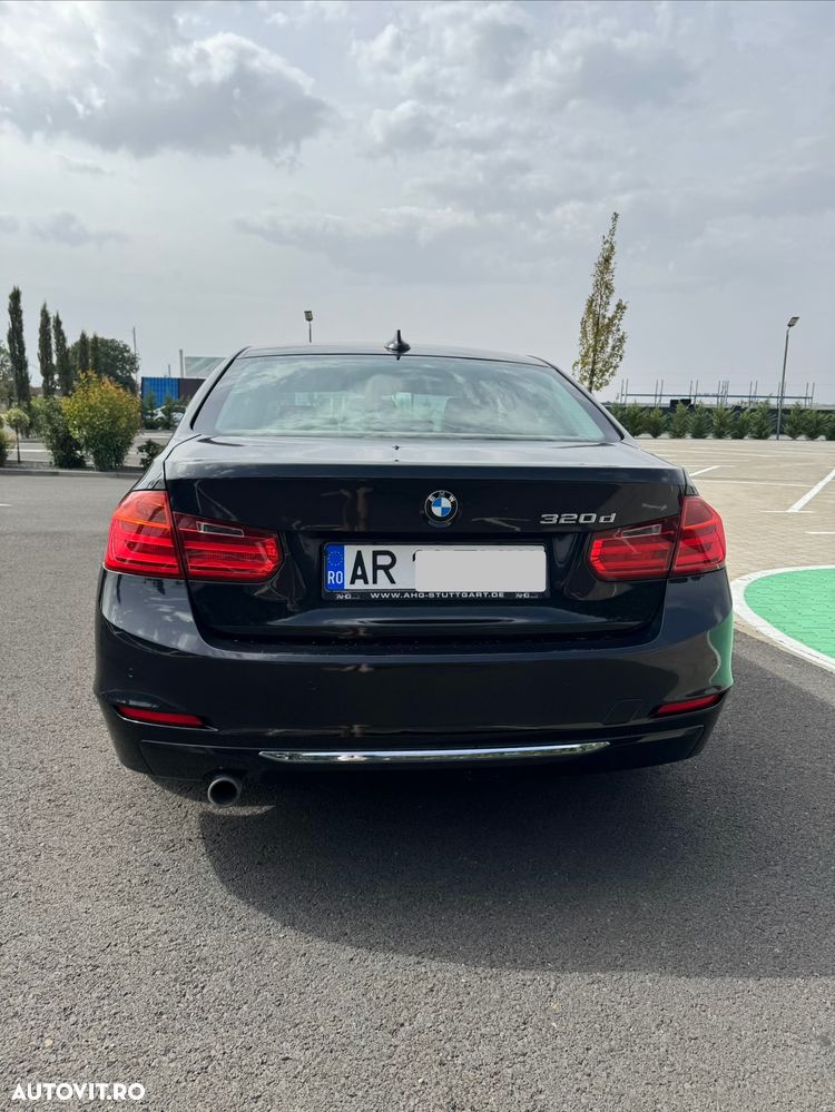 BMW 3 Series 2012 — imagine 6