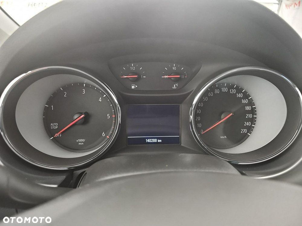 Opel Astra - 16
