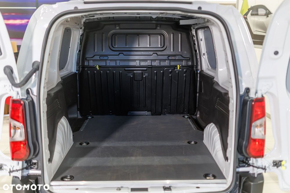 Toyota PROACE CITY - 23