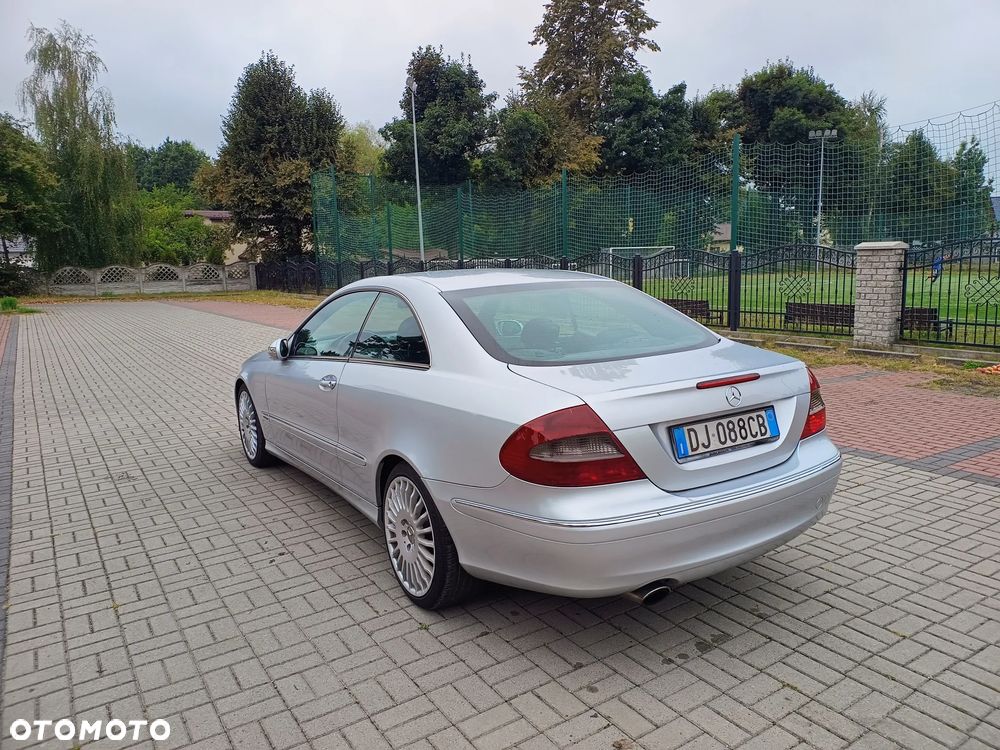Mercedes-Benz CLK - 5