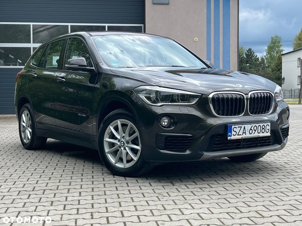 BMW X1 xDrive20i GPF Advantage sport - 28