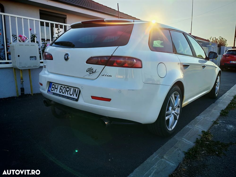 Alfa Romeo 159 - 6