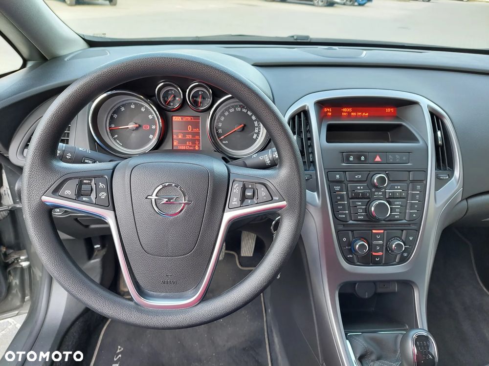 Opel Astra 1.4 T EU6 - 10