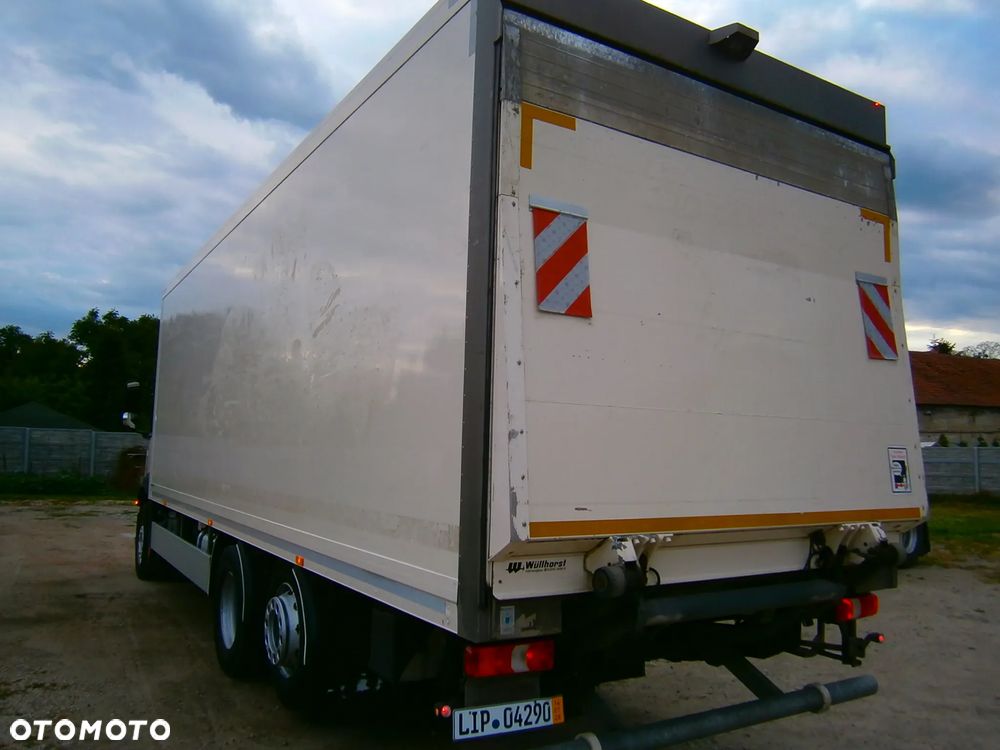Mercedes-Benz Antos 25 360 Chłodnia dł 8,15 - 3