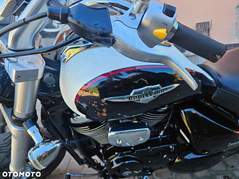 Suzuki VL 800 Volusia - Boulevard C50 - 9