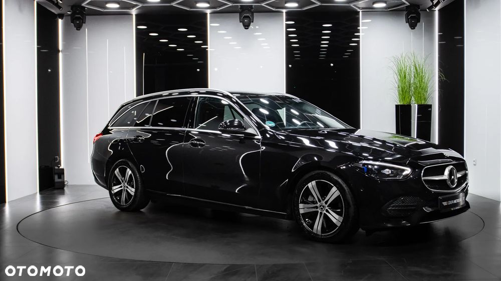 Mercedes-Benz Klasa C 220 d mHEV - 9