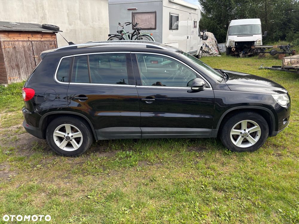 Volkswagen Tiguan - 5