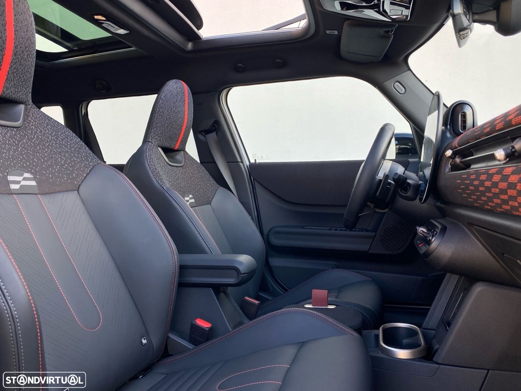 MINI 5 Portas Cooper S Premium JCW Auto - 19