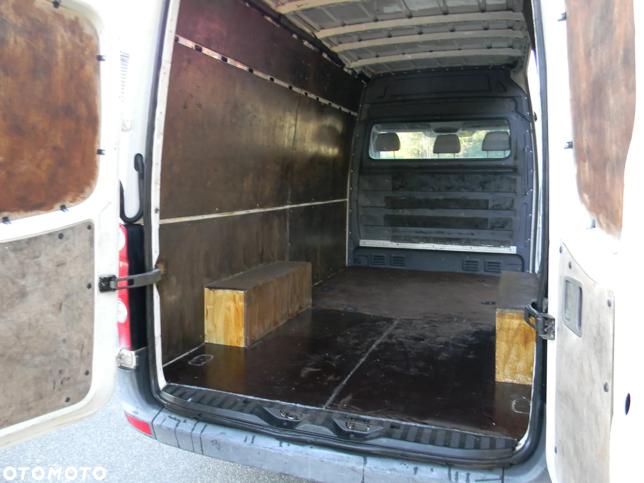 Volkswagen Crafter - 14