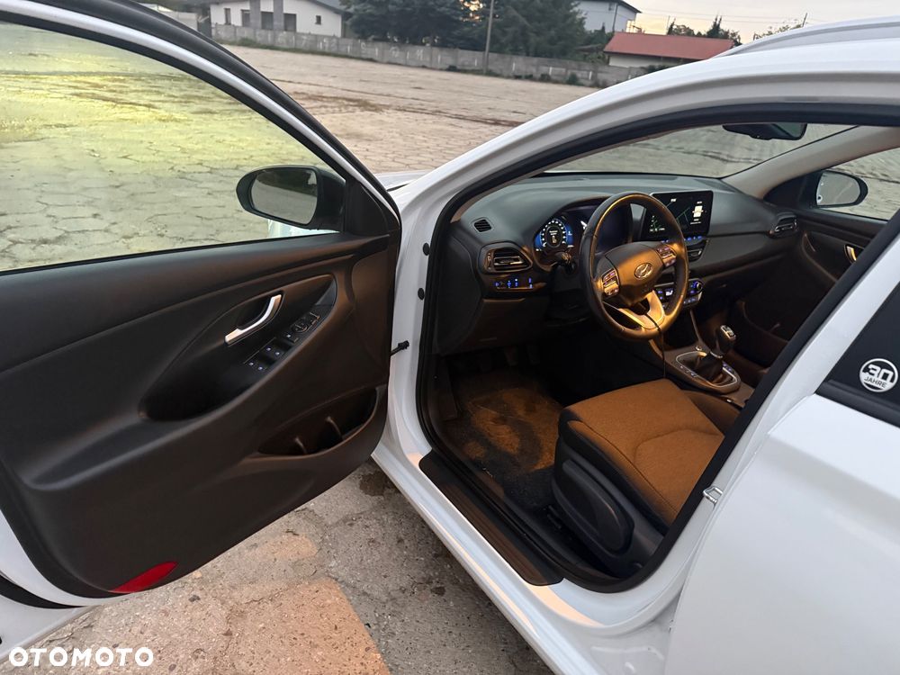 Hyundai i30 - 25