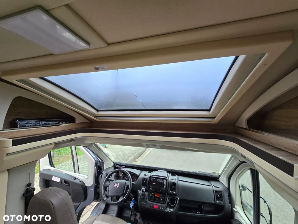 Eura Mobil Profila PT 695 EB - 14