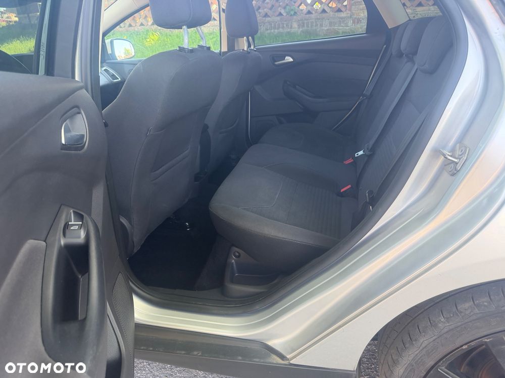 Ford Focus - 31