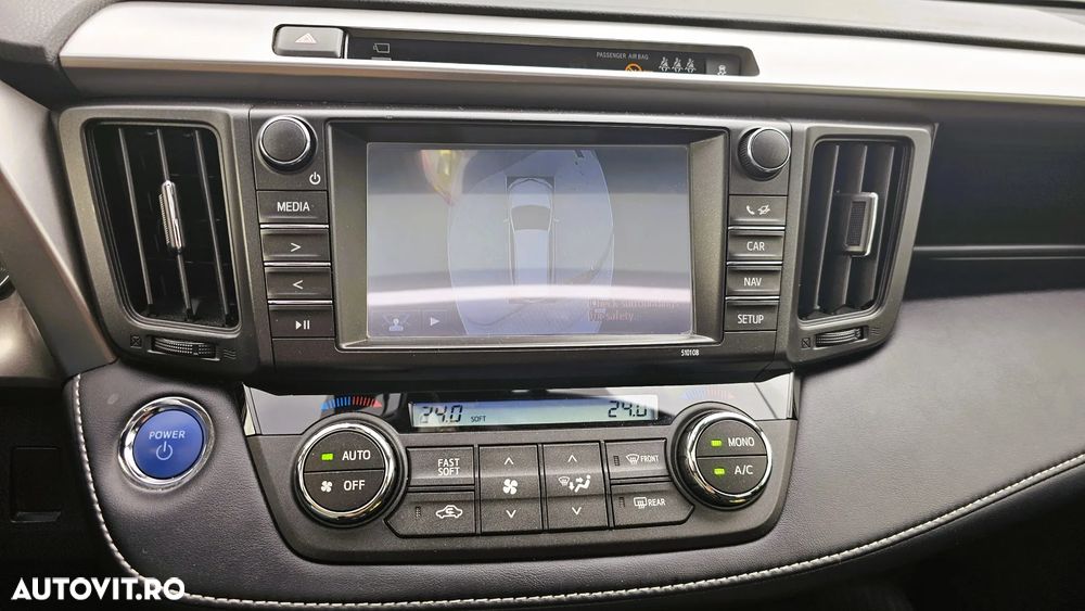 Toyota RAV4 2.5 VVT-i 4x4 Luxury - 18