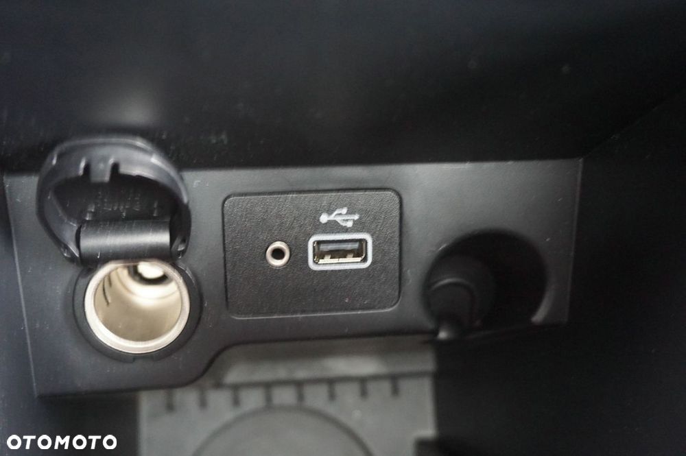 Nissan Qashqai 1.3 DIG-T DCT N-CONNECTA - 20