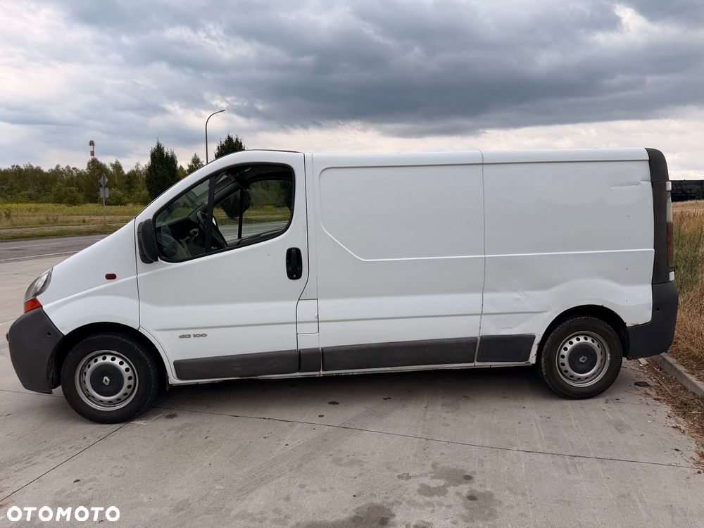 Renault Trafic - 2
