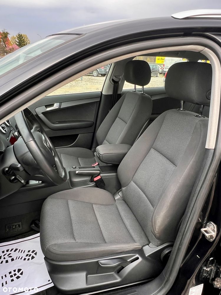 Audi A3 Sportback 1.8 TFSI Attraction - 7