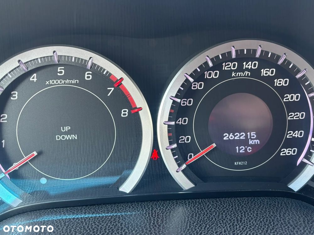 Honda Accord 2.0 Lifestyle - 4