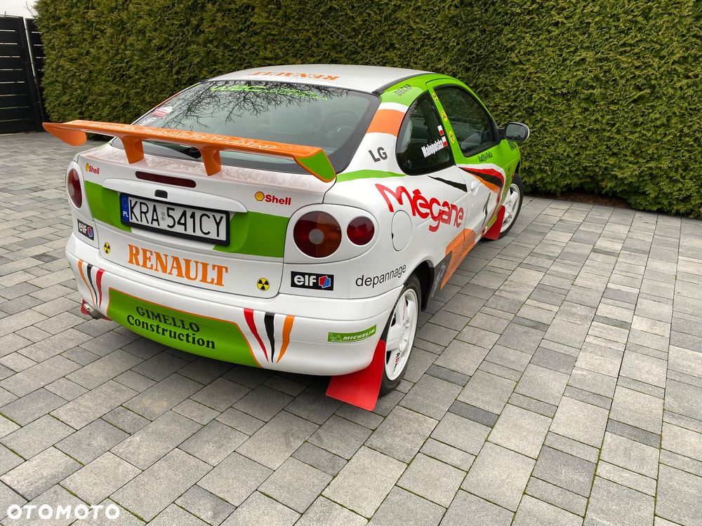 Renault Megane 1.6 - 7