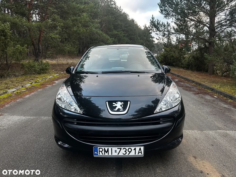 Peugeot 207 1.4 16V Presence - 2