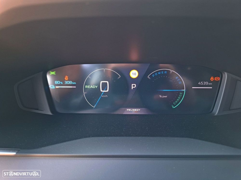 Peugeot e-2008 54 kWh Allure - 14