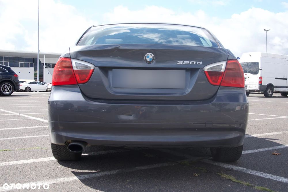 BMW Seria 3 320d - 16